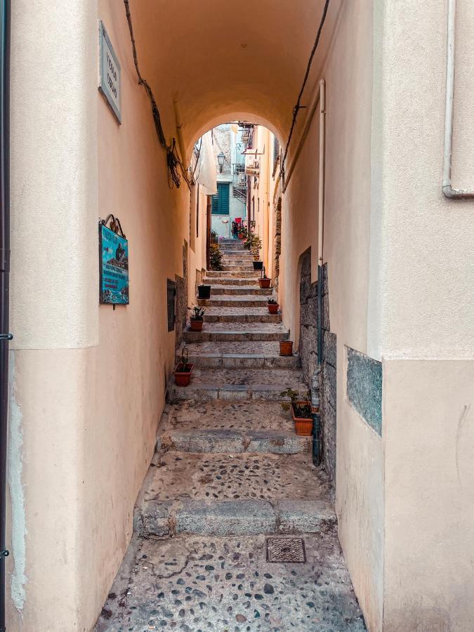 Porta Terra Apartment Cefalù Buitenkant foto