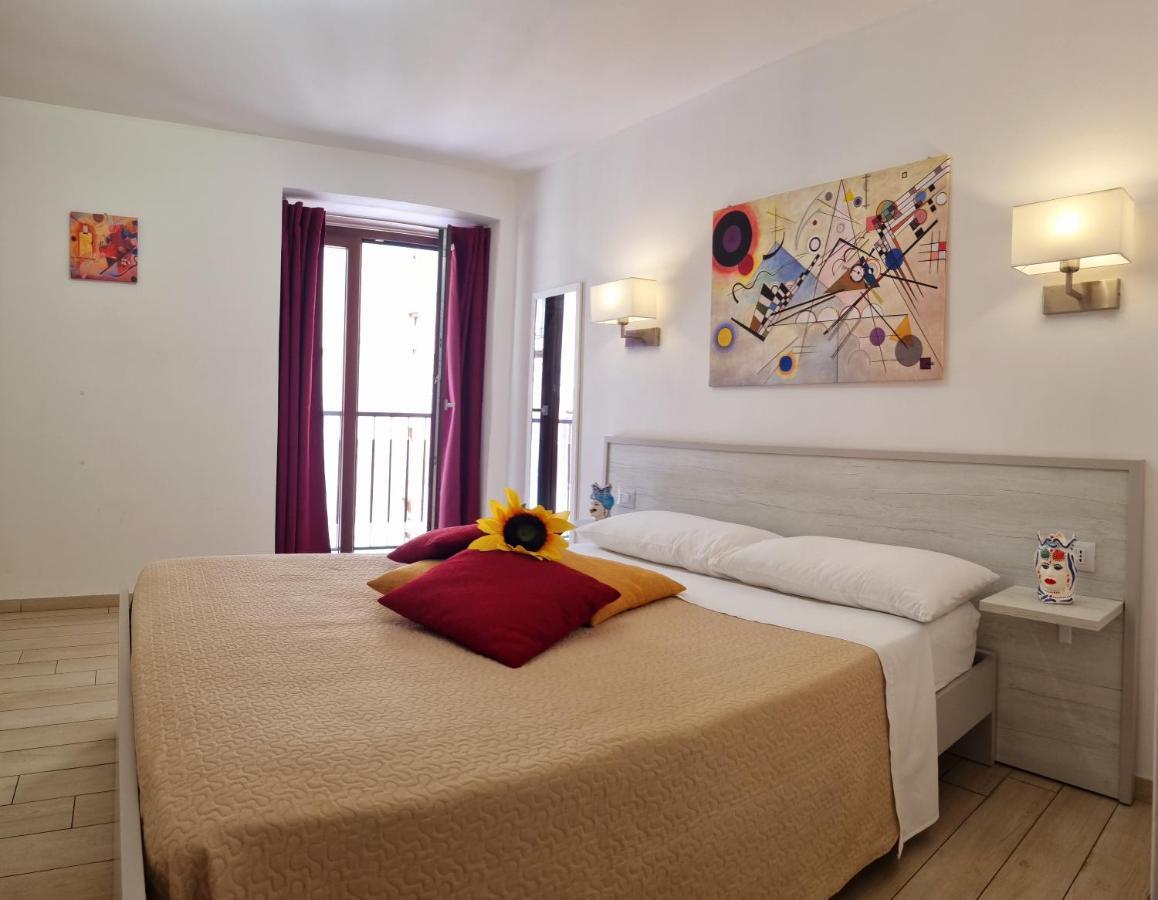 Porta Terra Apartment Cefalù Buitenkant foto