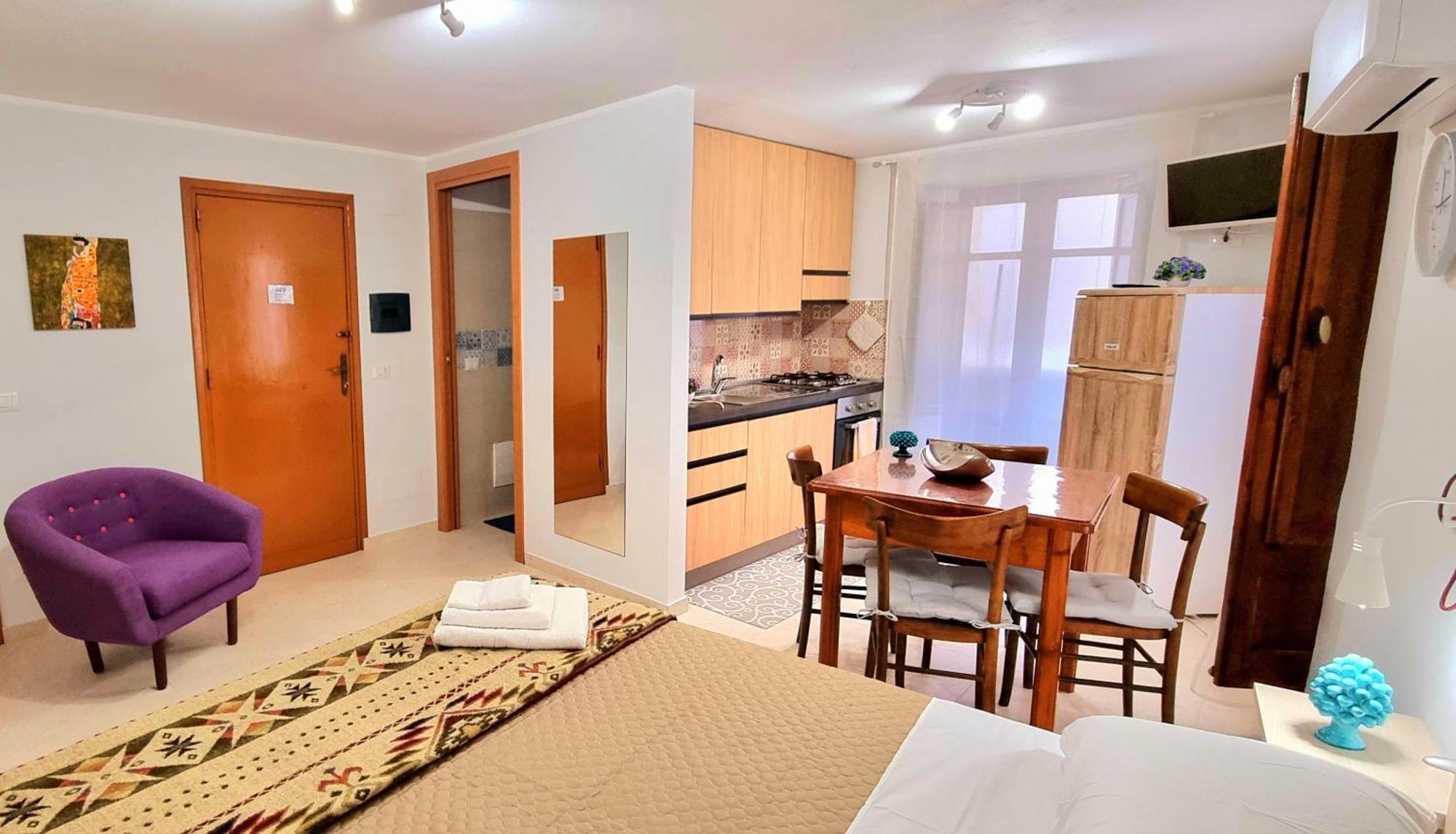 Porta Terra Apartment Cefalù Buitenkant foto